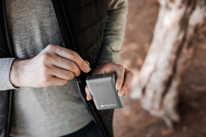 THAW beheizbare Weste mit Powerbank